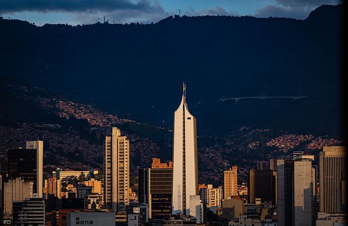 Downtown Medellín: what to see and how to explore it in one day