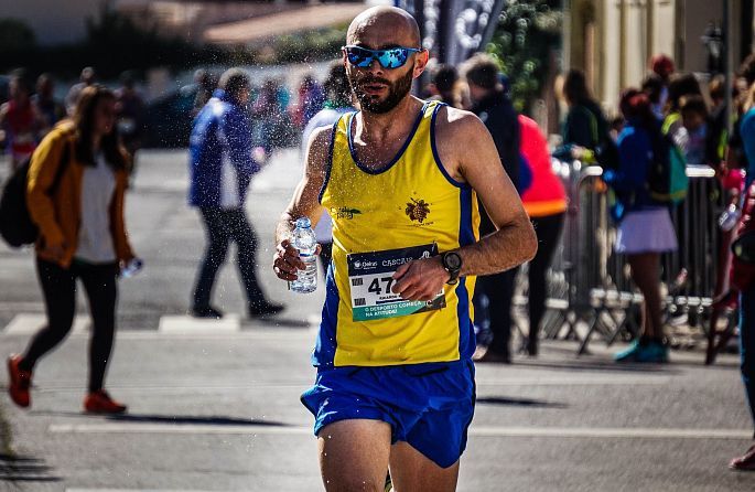 En Medellín también se corre: una guía para vivir la ciudad desde la Maratón Medellín